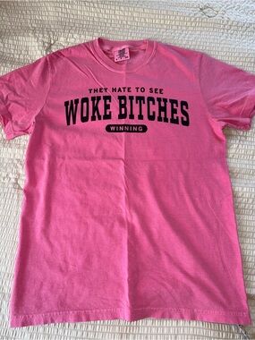 NWOT Raygun Comfort Colors Pink Woke Tee small
